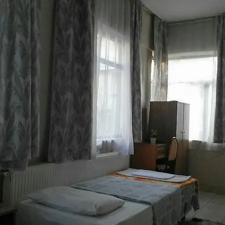 Cetin Hotel *
